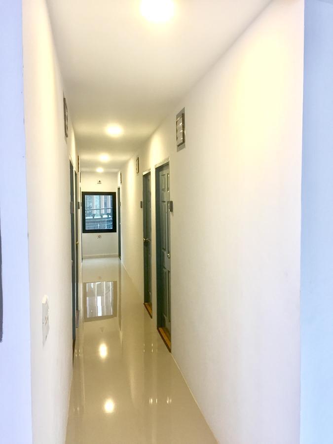 Inn Trog And Inn Soi (Adults Only) Bangkok Exterior photo